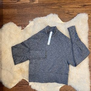 Lululemon engineered warmth pullover